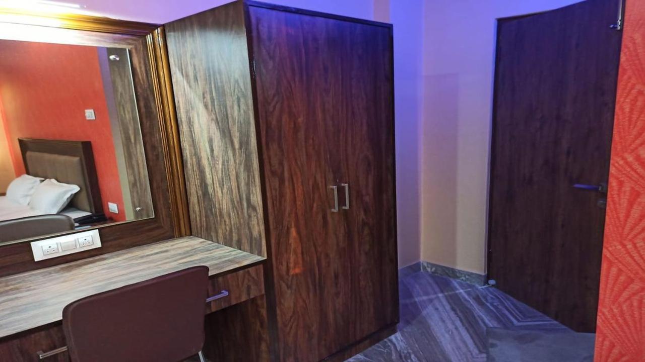 Hotel Aloka Residency Kalkata Exteriér fotografie