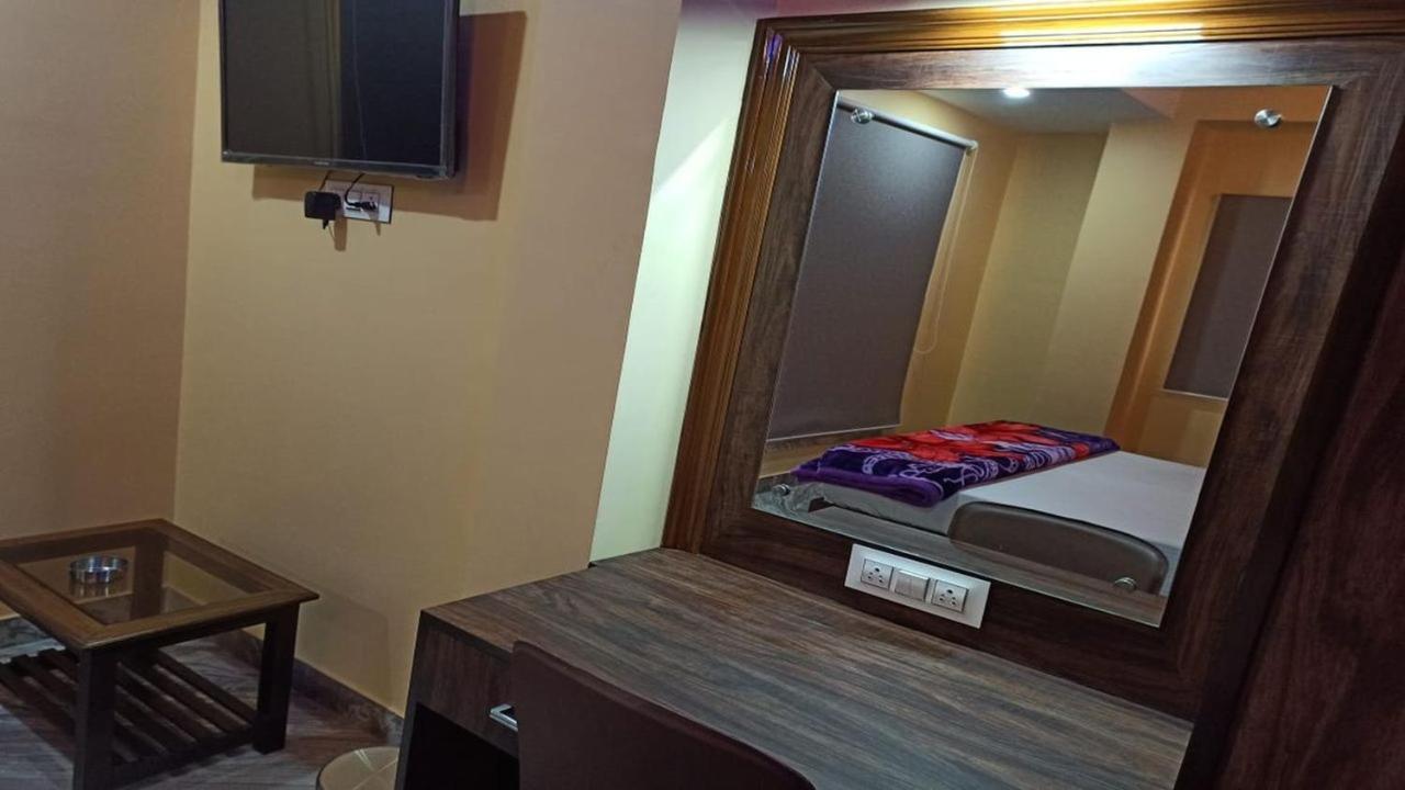 Hotel Aloka Residency Kalkata Exteriér fotografie